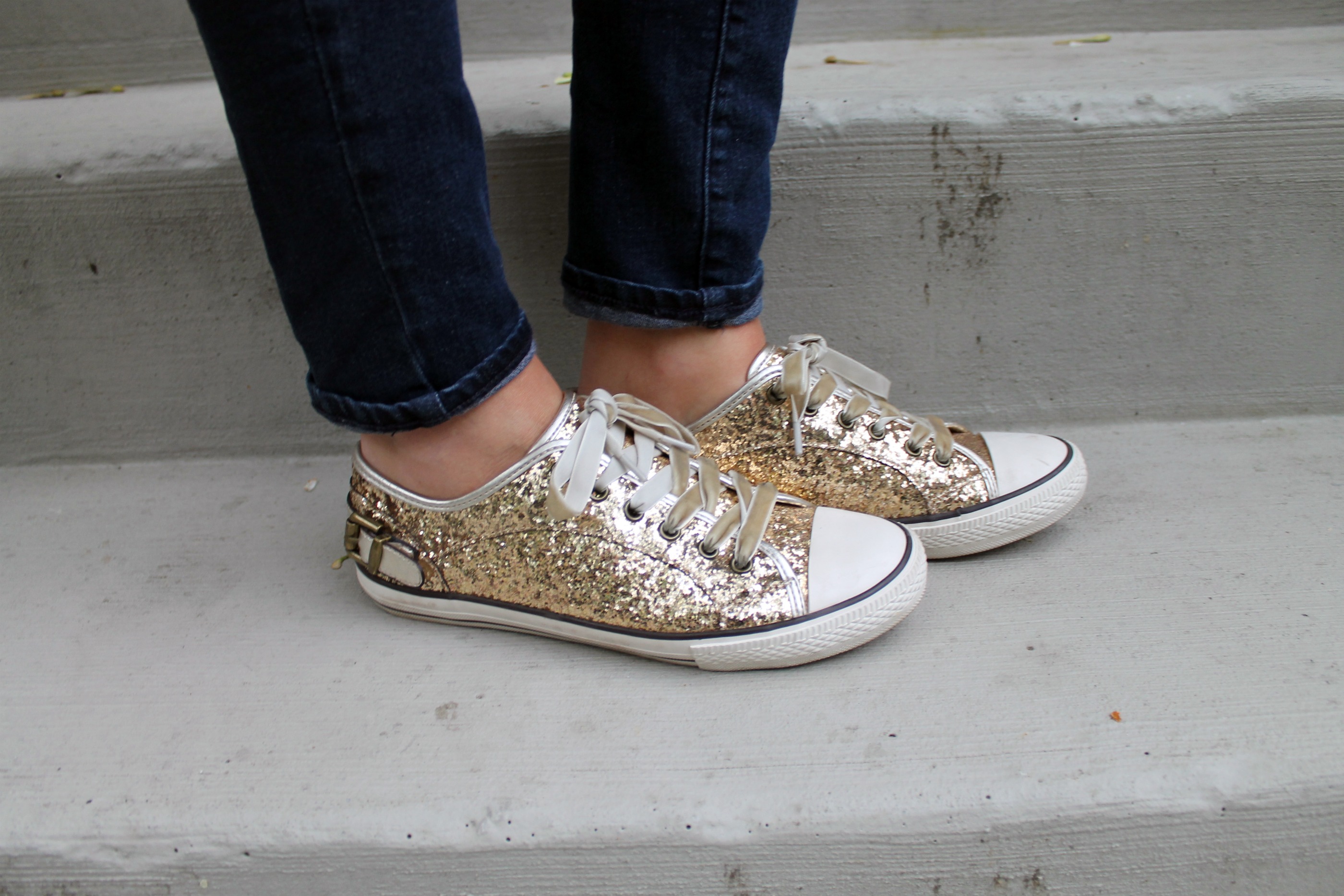 glitter sneakers outfit